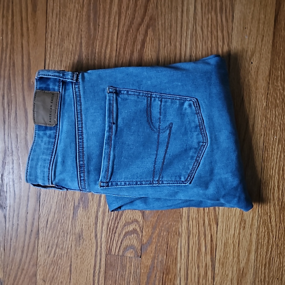 NWT American Eagle Super High Waisted Jeggings
